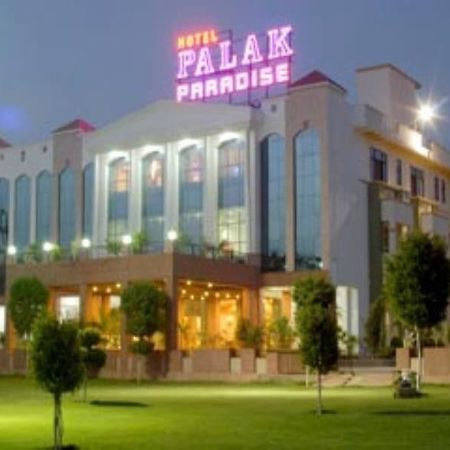Hotel Palak Paradise Dźajpur Zewnętrze zdjęcie
