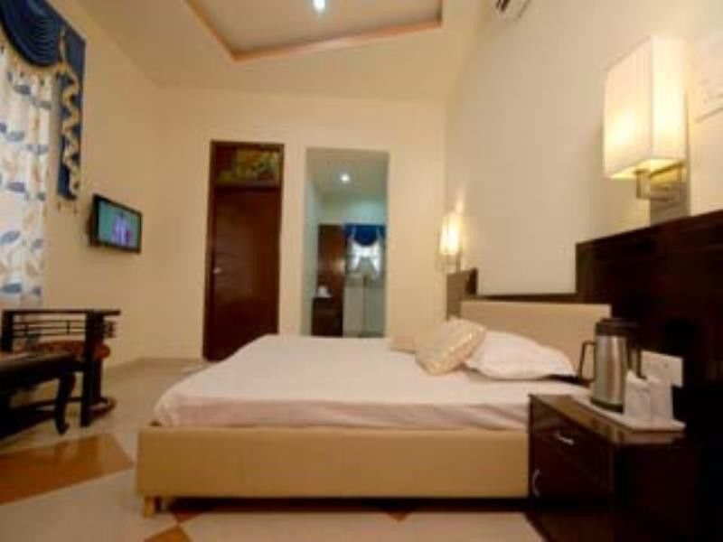 Hotel Palak Paradise Dźajpur Zewnętrze zdjęcie